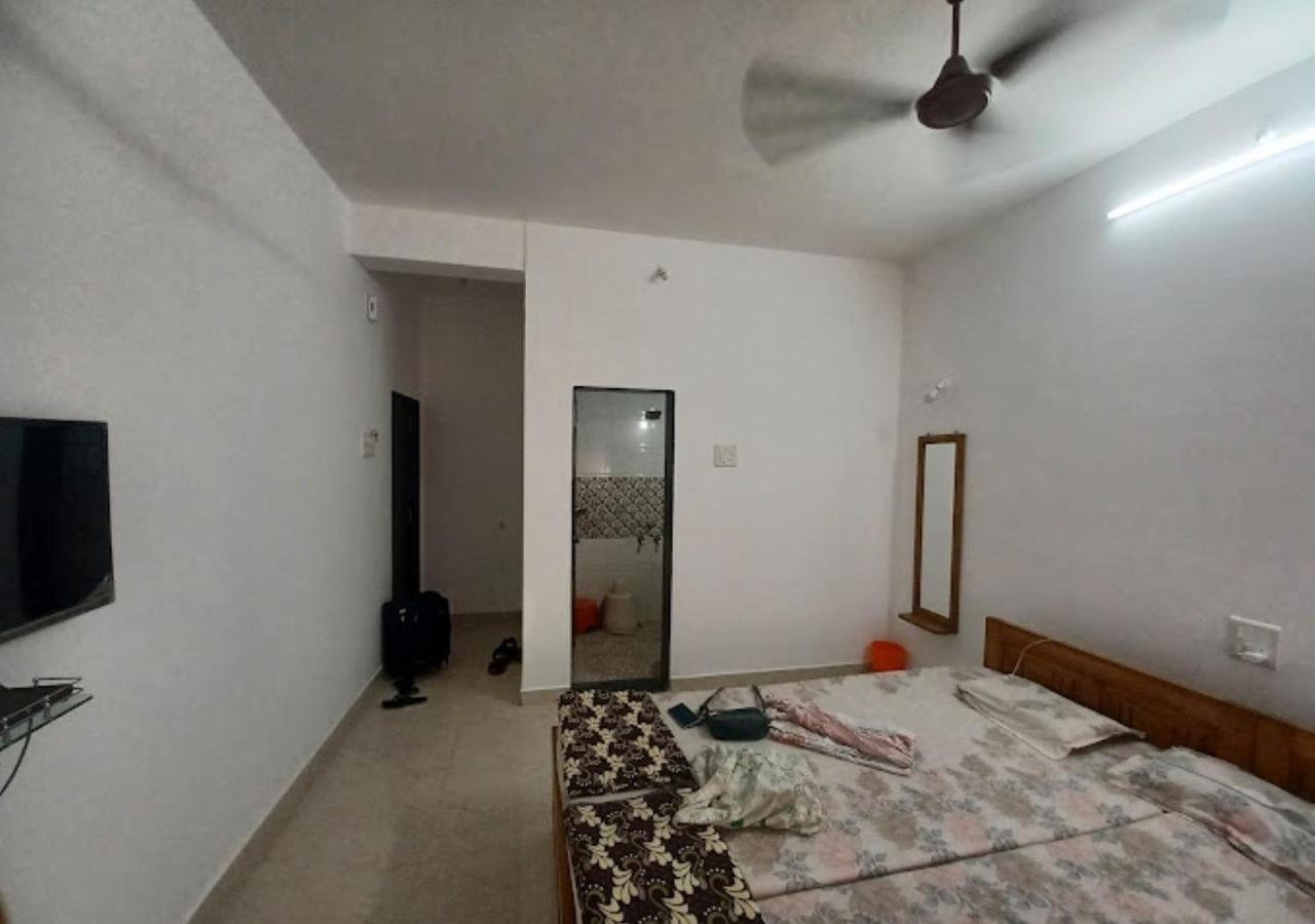 Bapat Niwas Home Stay Ganpatipule Extérieur photo